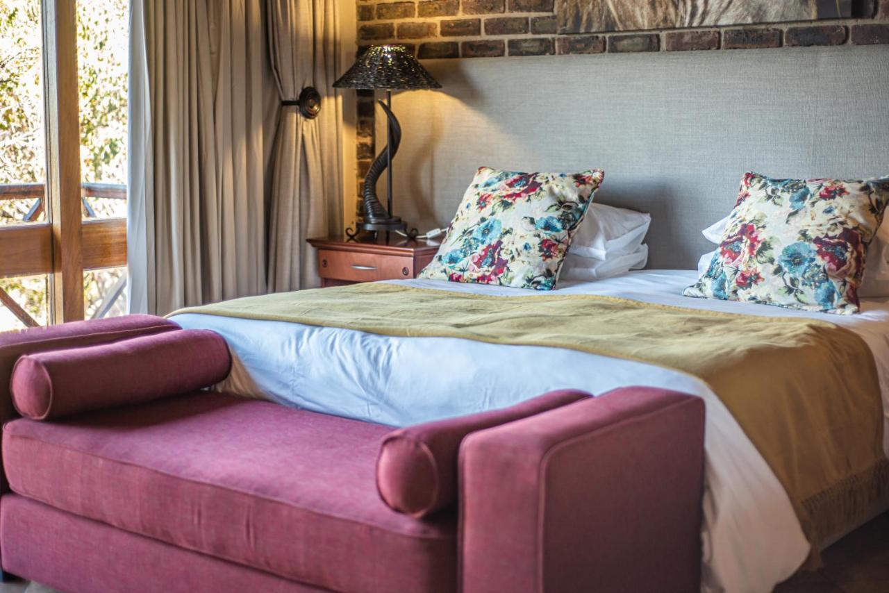 Dinkweng Safari Lodge The Waterberg Biosphere Luaran gambar