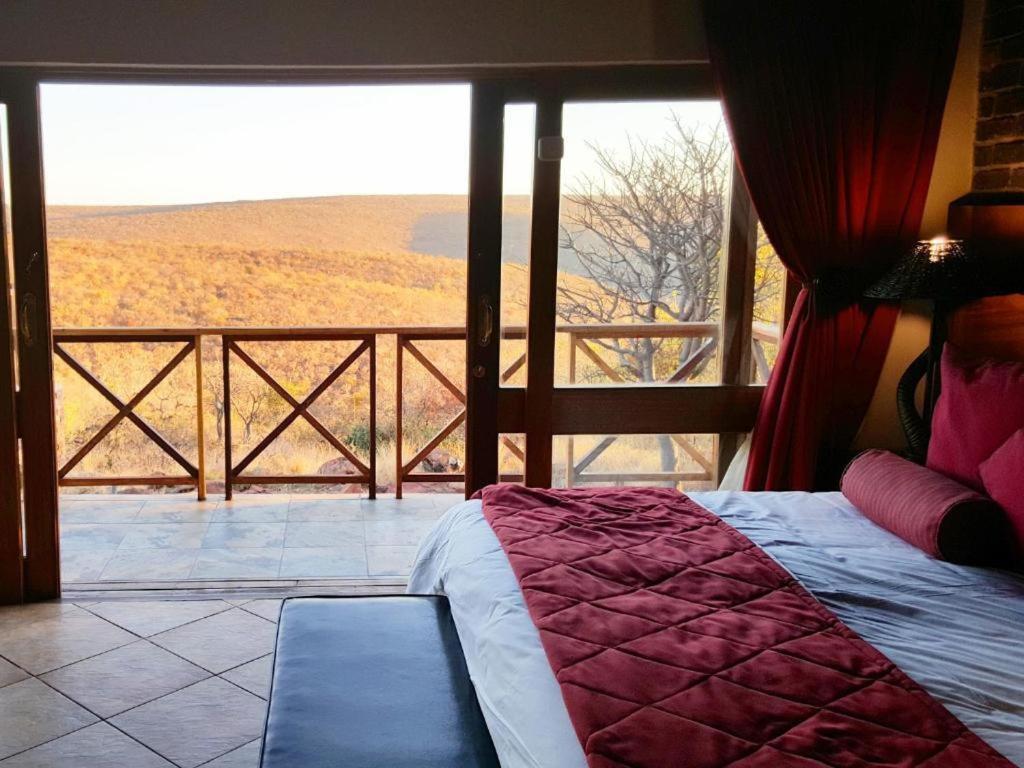 Dinkweng Safari Lodge The Waterberg Biosphere Luaran gambar
