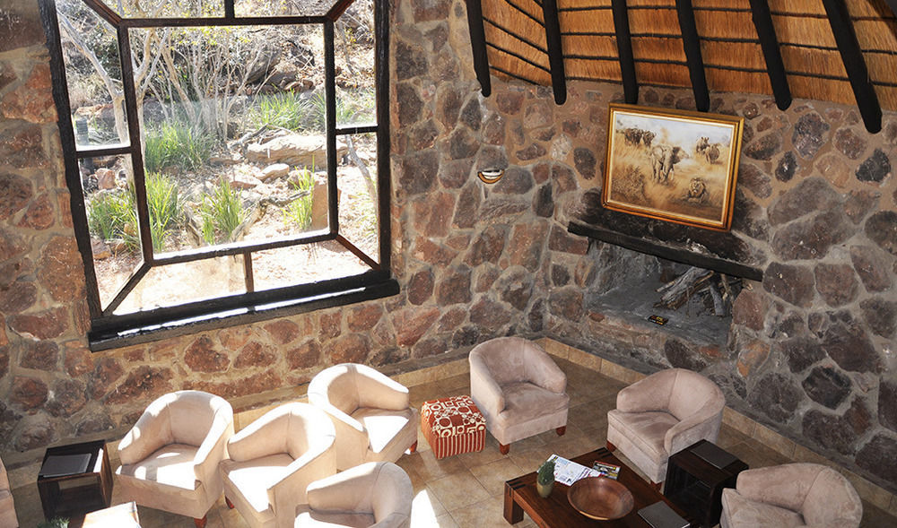 Dinkweng Safari Lodge The Waterberg Biosphere Luaran gambar