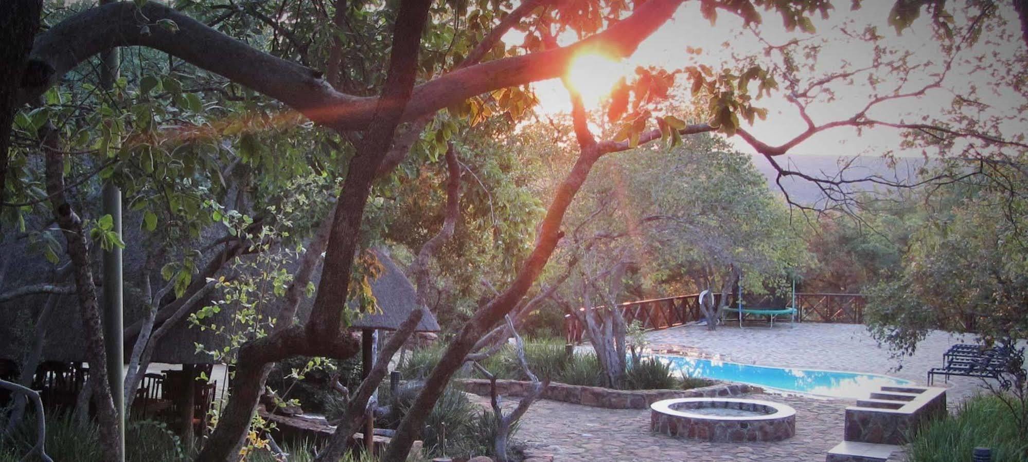 Dinkweng Safari Lodge The Waterberg Biosphere Luaran gambar
